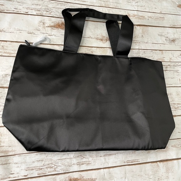 Victorias Secret Shine Tote Bag 2024 Black Friday sequins bling new Victoria’s - Picture 7 of 10